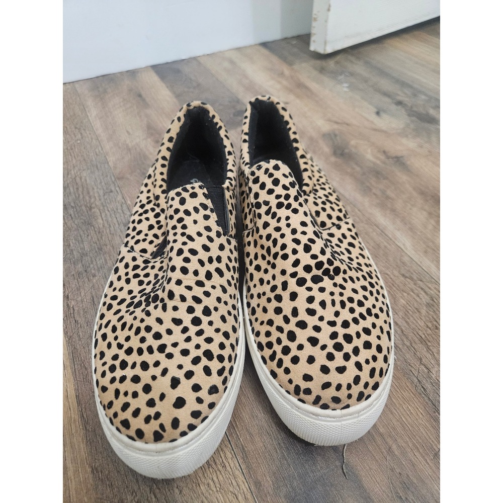 Qupid Cheetah Print Slip On Sneakers Womens Size 9 Tan Black Animal Print Flats